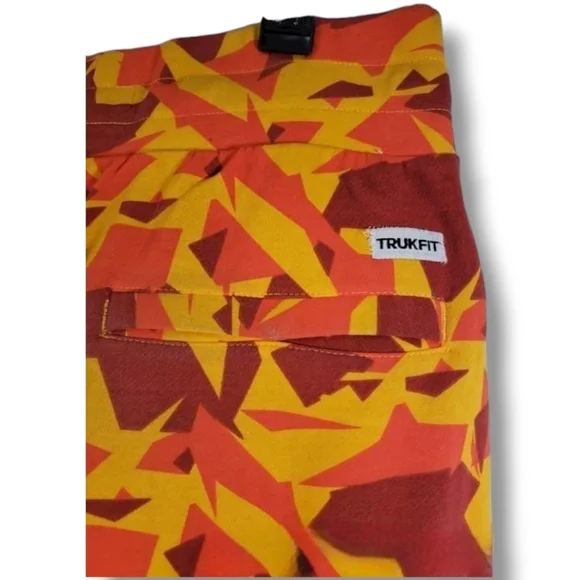 EUC Lil Wayne TRUCKFIT CAMO Jogger Swear Pant Athletic wear - Picture 2 of 5